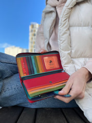 Женский красный кошелек-клатч на молнии Visconti SP33 Iris (Red)