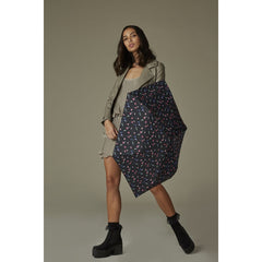 Парасолька жіноча Fulton Superslim-2 L553 Bursting Buds