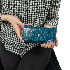 Класичний жіночий гаманець Ashwood C05 TEAL (синій)